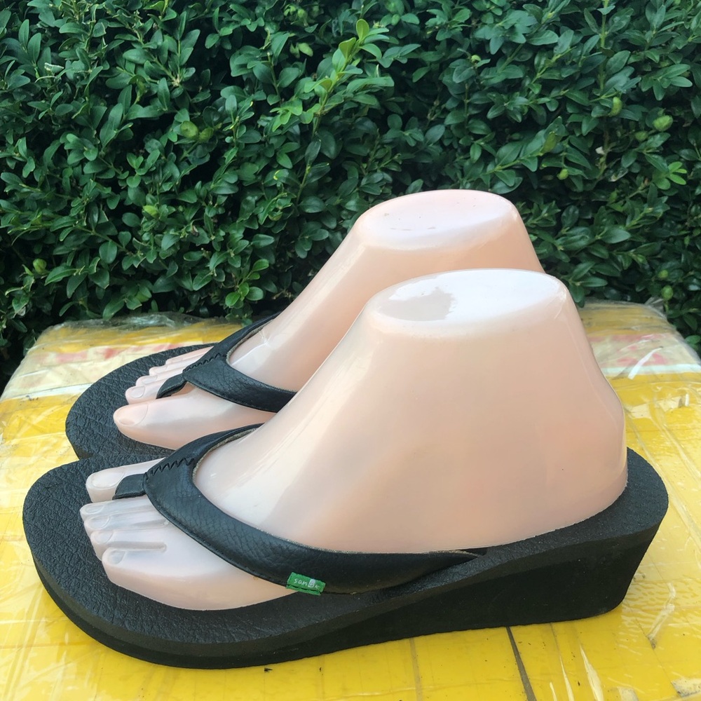 Sanuk Yoga Mat Women’s Black Wedge Platform Flip-Flop Sandals Size 9